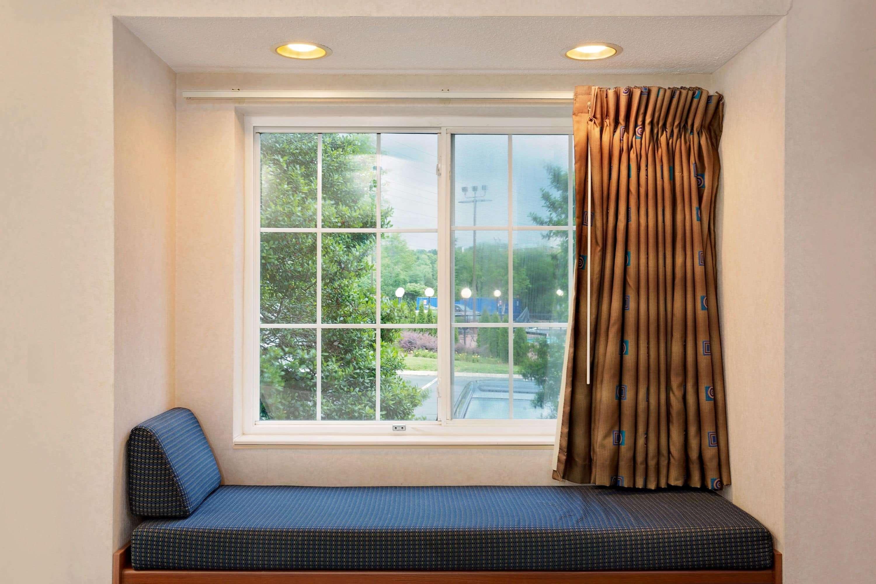 Microtel Inn By Wyndham Winston-Salem Exterior foto